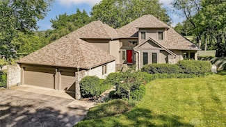 910 Mead Rd, Bellbrook, OH 45305