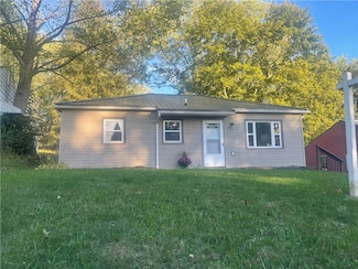115 Fleetwood Ct, Wheatland, PA 16161