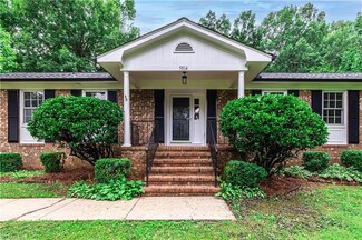 5014 Edinborough Rd, Greensboro, NC 27406