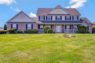 130 Lynx Ln, Effort, PA 18330