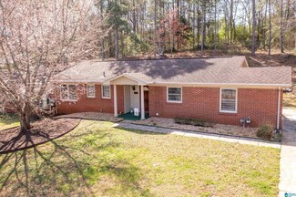 304 Foxley Rd, Anniston, AL 36205