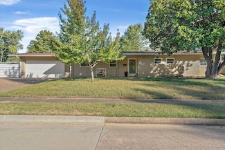 1751 E 60th St, Tulsa, OK 74105