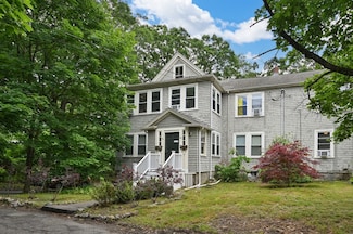48 Fleming St Unit 48, Dedham, MA 02026