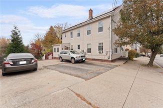 70 Dunnell Ave, Pawtucket, RI 02860