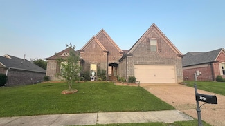 2370 Red Vintage Ln, Cordova, TN 38016