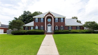 1140 Dominion Dr E, Mobile, AL 36695