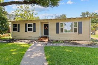 1424 Bowie Dr, Corsicana, TX 75110