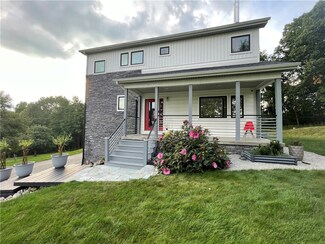 110 Marion Dr, Bridgeville, PA 15017