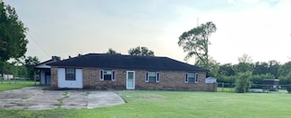 1131 County Road 515, Brazoria, TX 77422