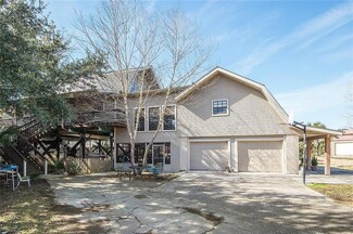 31736 River Pines Dr, Springfield, LA 70462