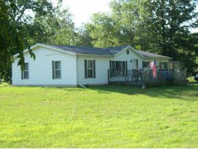 8175 N Apache Ave, Walkerton, IN 46574