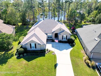 1443 Walnut Creek Dr, Fleming Island, FL 32003