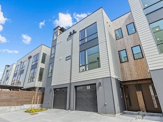 8324 16th Ave NW Unit D, Seattle, WA 98117