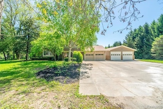 7045 Crane Rd, Ypsilanti, MI 48197