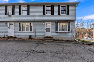 35 Genessee St Unit I, Worcester, MA 01603