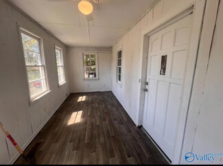 1007 Sequoyah Ave, Gadsden, AL 35901
