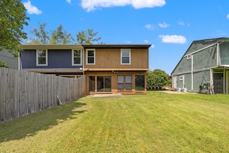 1342 Leaning Tree Ln, Lexington, KY 40517