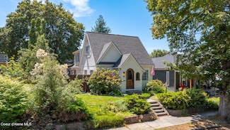 114 E Foster Ave, Coeur D Alene, ID 83814