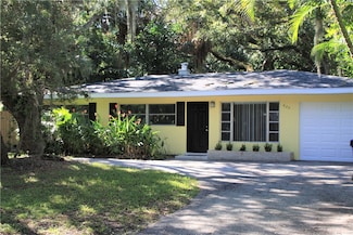 635 18th Place, Vero Beach, FL 32960