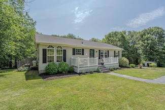 21 Thompson Rd, Pittsfield, NH 03263