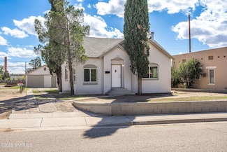 213 W Willoughby Ave, Las Cruces, NM 88005