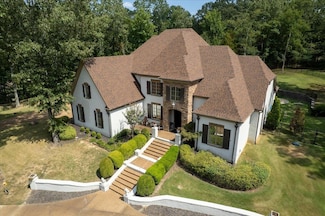 224 S Monterey Farms Cove, Collierville, TN 38017