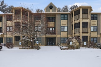 3 Mayfair Ln Unit U108, Nashua, NH 03063