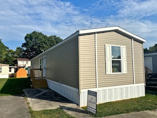 2121 Panhandle Rd Unit 61, Delaware, OH 43015