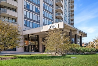3930 N Pine Grove Ave Unit 1109, Chicago, IL 60613