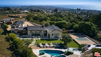 29685 Cuthbert Rd, Malibu, CA 90265