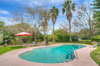 28 Pine Oaks Rd, Oroville, CA 95966