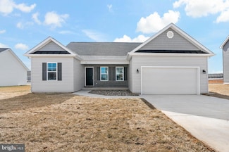 147 Santiago Cir, Martinsburg, WV 25403