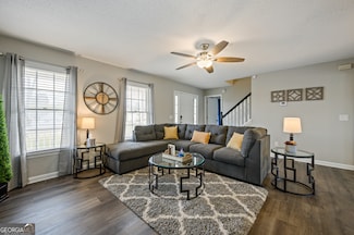 23 Magnolia Ct NE, Rydal, GA 30171