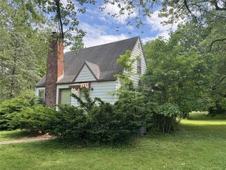 10305 E 70th Terrace, Raytown, MO 64133