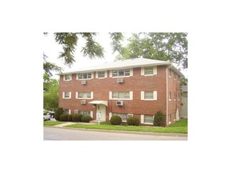 2610 W 42nd Ave, Kansas City, KS 66103