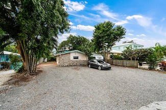 55 Jewfish Ave, Key Largo, FL 33037