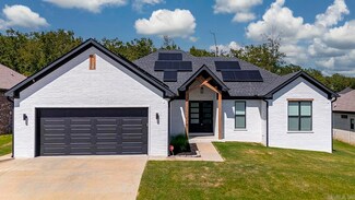 9624 Oak Forest Ln, Sherwood, AR 72120