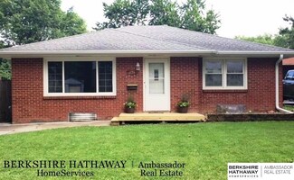 6126 Hartley St, Lincoln, NE 68507