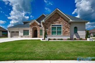 17000 River Pier Dr SE, Huntsville, AL 35803