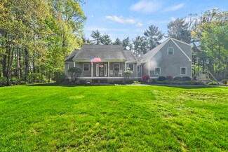 7 Stoney Rd, West Bridgewater, MA 02379