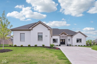 5667 Skylark Dr, Greenwood, IN 46143