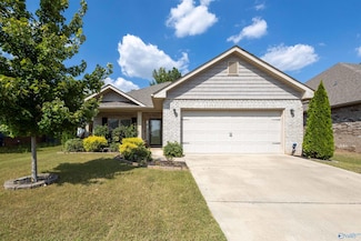 181 Heritage Brook Dr NW, Madison, AL 35757