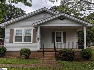 302 S Florida Ave, Greenville, SC 29611