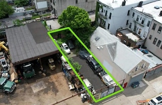 172 Moore St, Brooklyn, NY 11206