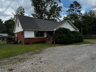 309 Jess Lyons Rd, Columbus, MS 39705