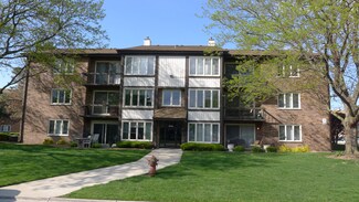 4948 Circle Ct Unit 711, Crestwood, IL 60418