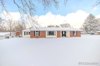 3185 Baker Park Dr SE, Grand Rapids, MI 49508