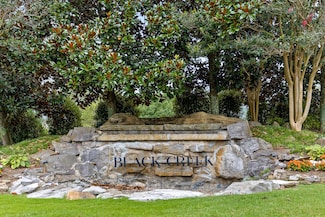 555 Alston Dr, Chattanooga, TN 37419