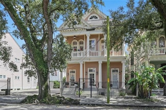1916 Prytania St Unit A, New Orleans, LA 70130