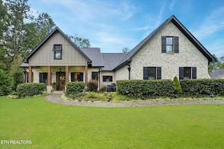 103 Witt Ct, Clinton, TN 37716